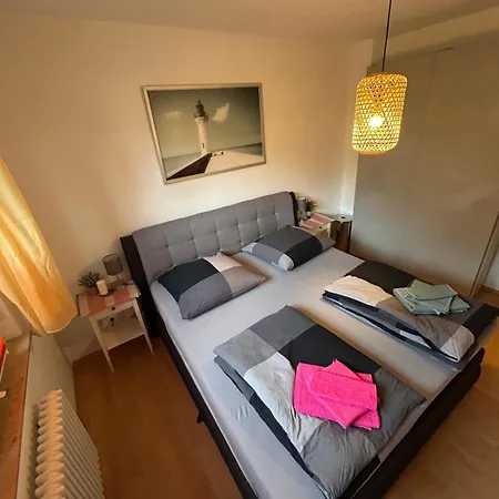 In Frankfurt-sachsenhausen Апартаменты *