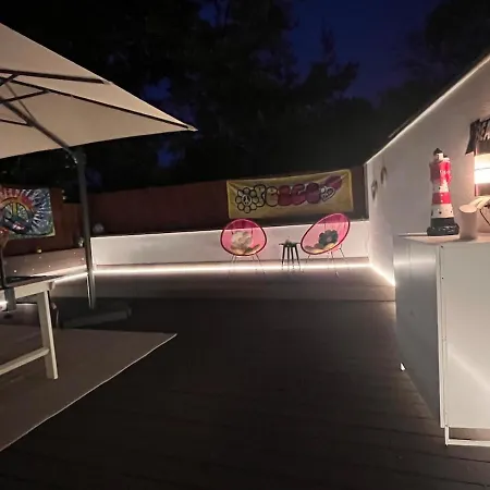 Apartament In Frankfurt-sachsenhausen *