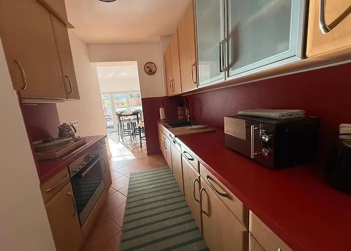 In Frankfurt-sachsenhausen *